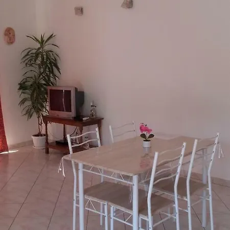 Apartman Lana Apartment Banjole Exterior photo